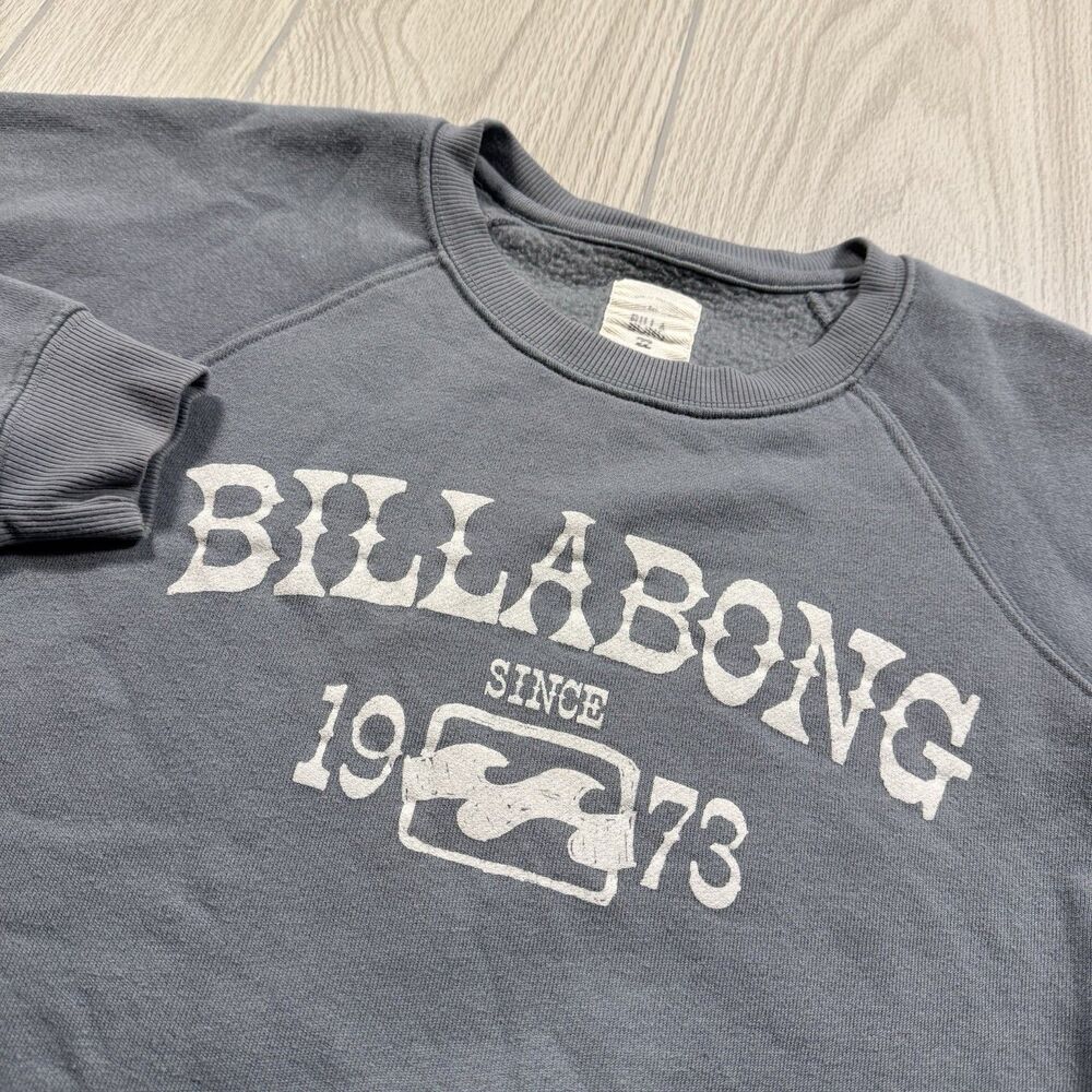 Billabong Crewneck Sweatshirt Y2K Mens M Blue Gray Spellout Logo Surf Skate